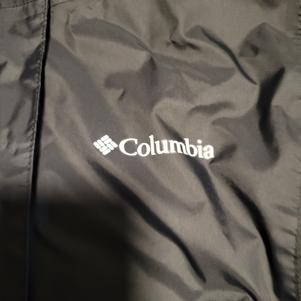 Columbia rain jacket - Picture 4 of 4